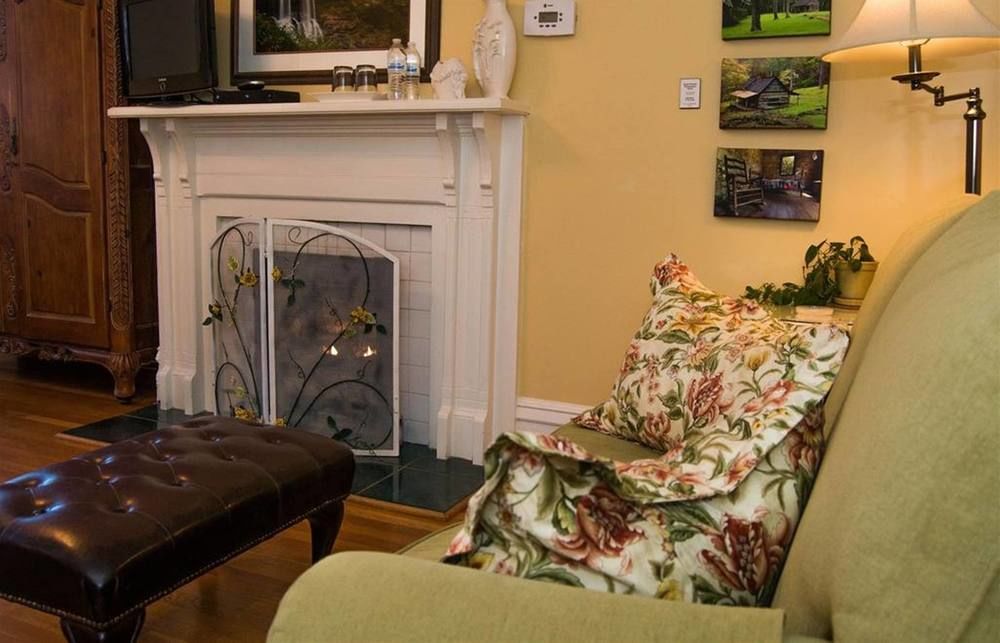 Oak Hill On Love Lane Bed And Breakfast Inn Waynesville Extérieur photo