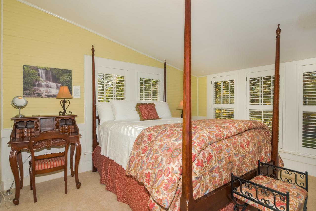 Oak Hill On Love Lane Bed And Breakfast Inn Waynesville Extérieur photo