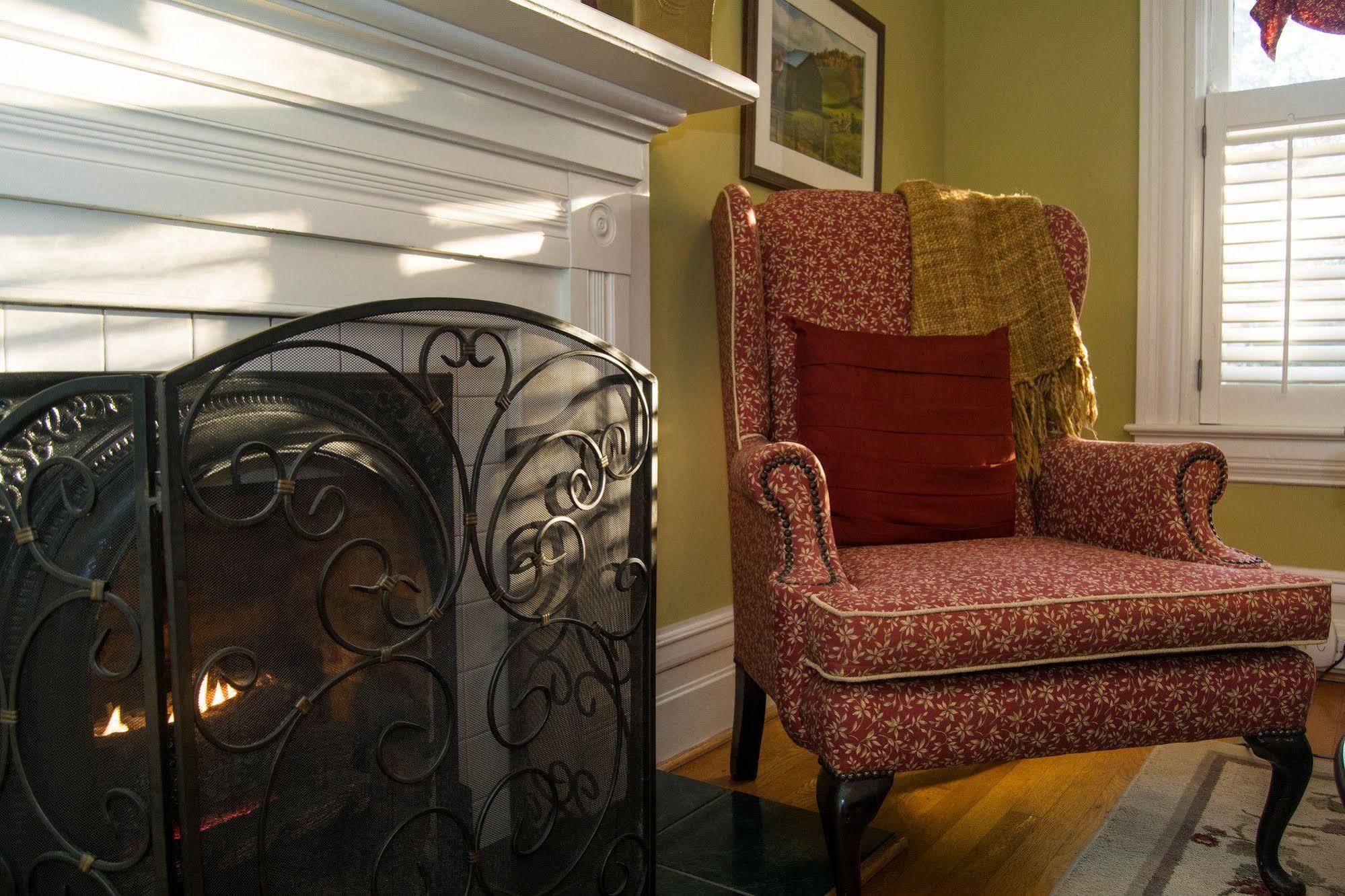 Oak Hill On Love Lane Bed And Breakfast Inn Waynesville Extérieur photo