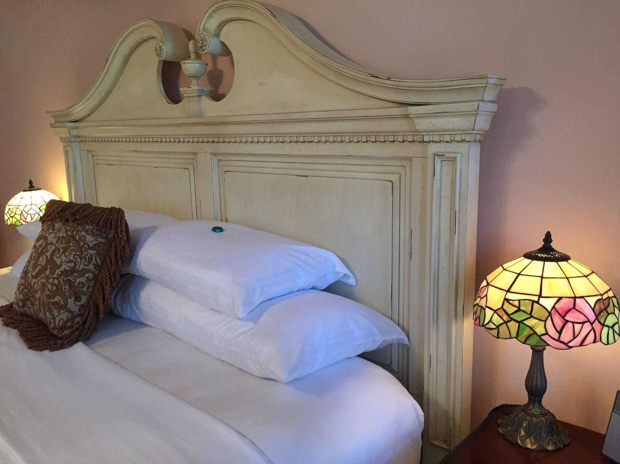 Oak Hill On Love Lane Bed And Breakfast Inn Waynesville Extérieur photo