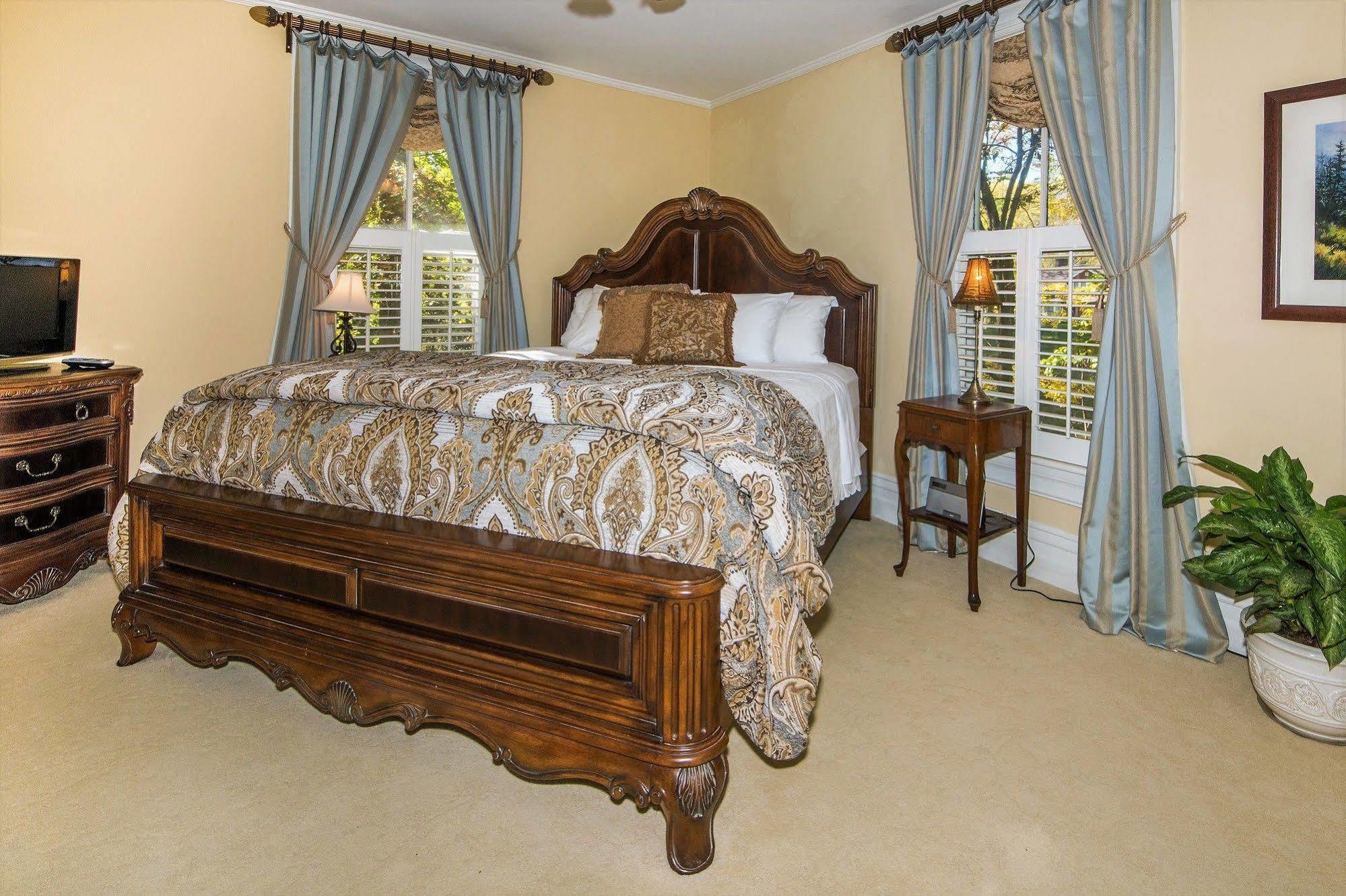 Oak Hill On Love Lane Bed And Breakfast Inn Waynesville Extérieur photo
